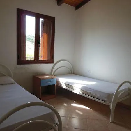 Apartment Rosa 2 *